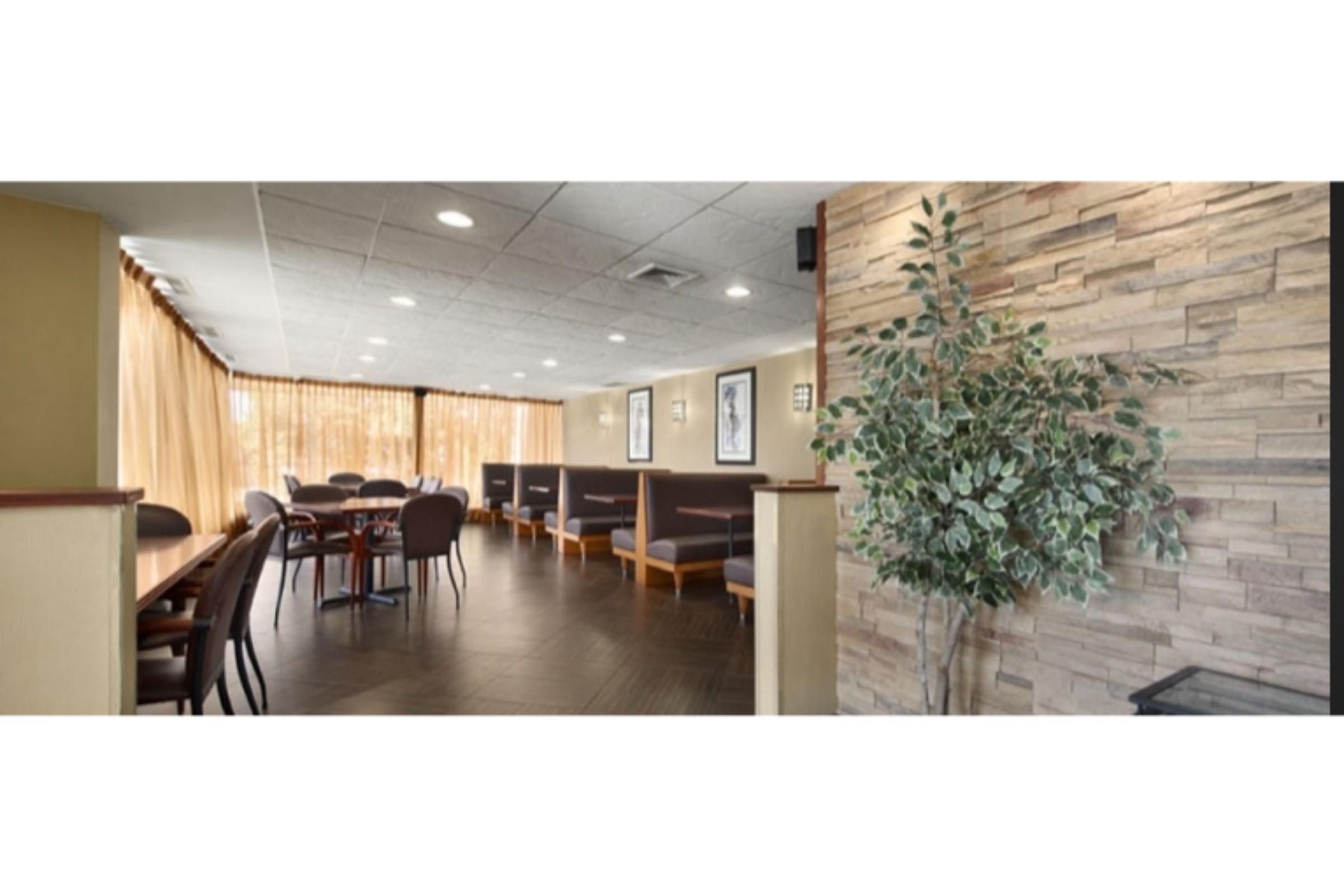 Wyndham Garden Hotel Newark Airport Экстерьер фото
